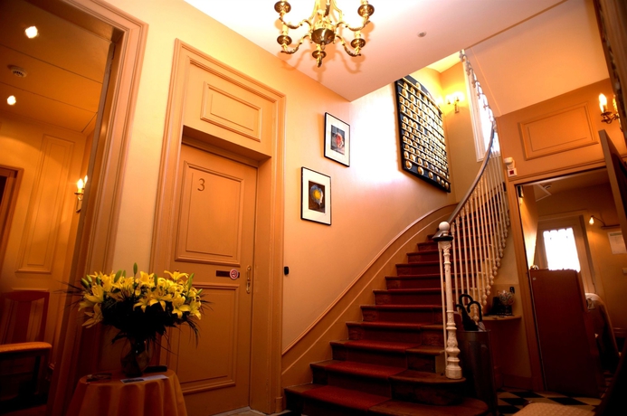 Imagen de los interiores del Hotel ERMITAGE BOUQUET. Foto 8