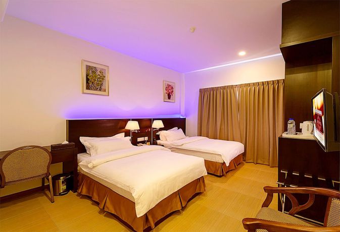 Imagen de la habitación del Hotel E-Red Cosmo. Foto 5