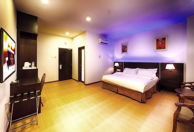 Imagen de la habitación del Hotel E-Red Cosmo. Foto 10
