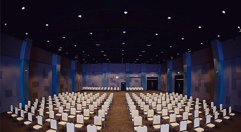 Imagen de los interiores del Hotel ESC Park Hotel. Foto 19