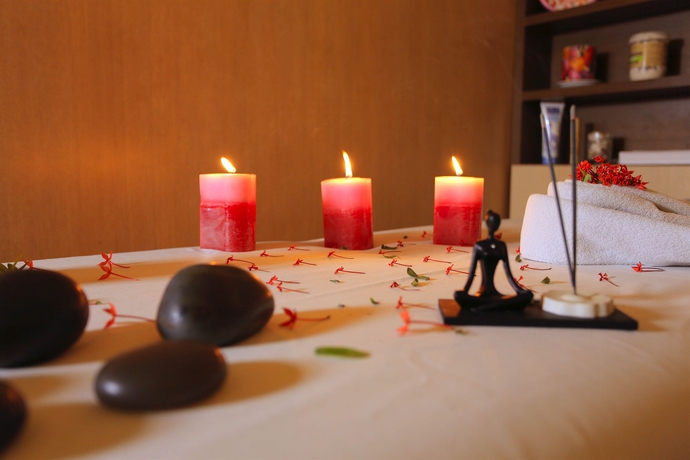 Imagen de los interiores del Hotel ESMERALDA PRAIA. Foto 11