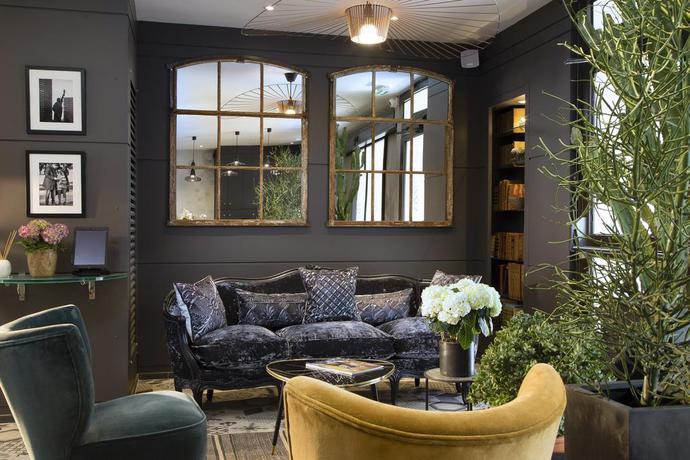 Imagen de los interiores del Hotel ESPACE CHAMPERRET. Foto 7