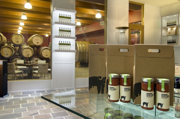 Imagen del bar/restaurante del Hotel ESPLANADE BOUTIQUE HOTEL, BW PREMIER COLLECTION. Foto 4