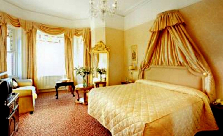 Imagen de la habitación del Hotel ESPLANADE, Bray. Foto 5