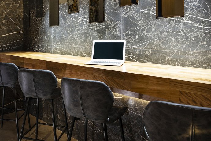 Imagen de los interiores del Hotel ESTE PARK. Foto 20