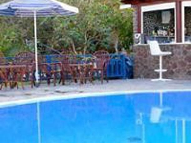 Imagen general del Hotel ESTIA. Foto 8