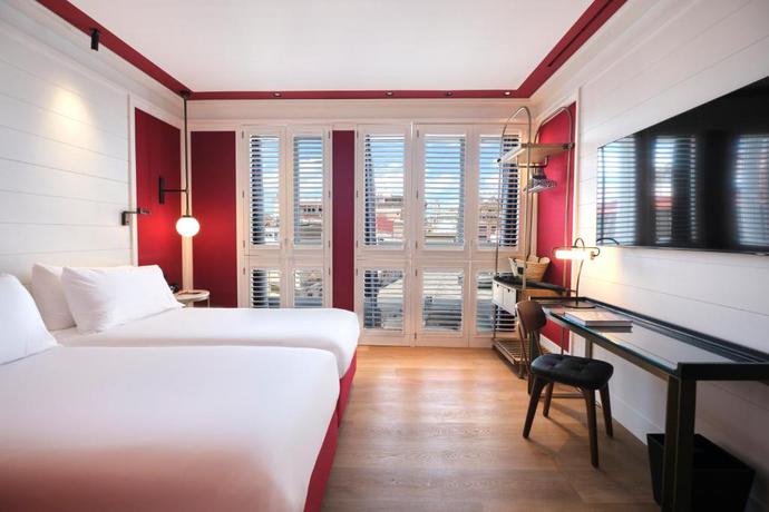 Imagen general del Hotel ESTIMAR Valencia. Foto 16