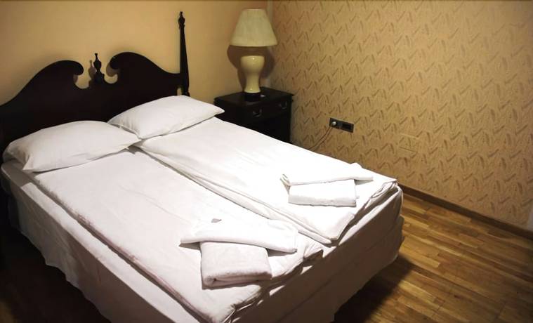 Imagen de la habitación del Hotel ETN. Foto 14