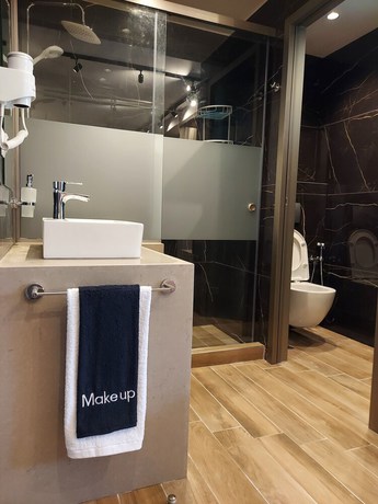 Imagen de la habitación del Hotel EUPHORIA \'\'staying in pleasure\'\'. Foto 10