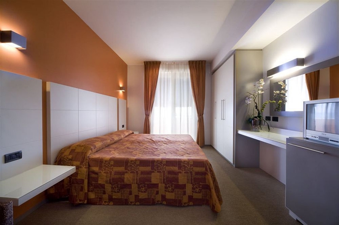 Imagen de la habitación del Hotel EUR. Foto 1