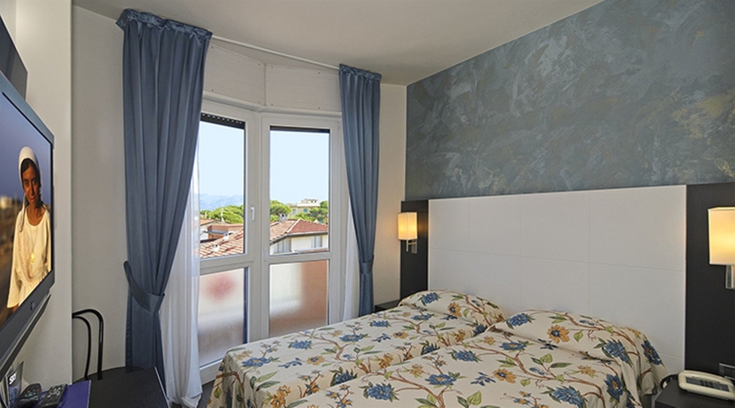 Imagen de la habitación del Hotel EUR. Foto 3