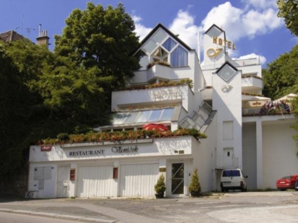 Imagen general del Hotel EUROAGENTUR HOTEL VANICEK. Foto 5