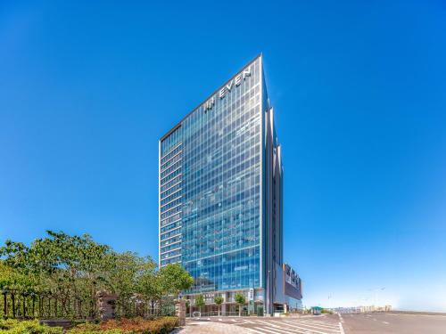 Imagen general del Hotel EVEN Qingdao Laoshan - an IHG. Foto 3