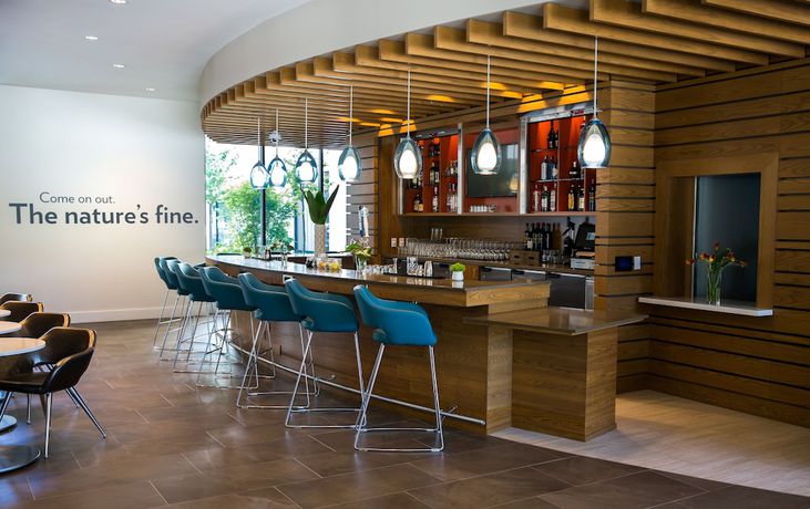 Imagen del bar/restaurante del Hotel EVEN Seattle Downtown Lake Union by IHG. Foto 4