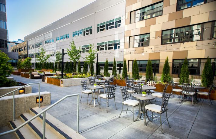 Imagen del bar/restaurante del Hotel EVEN Seattle Downtown Lake Union by IHG. Foto 5