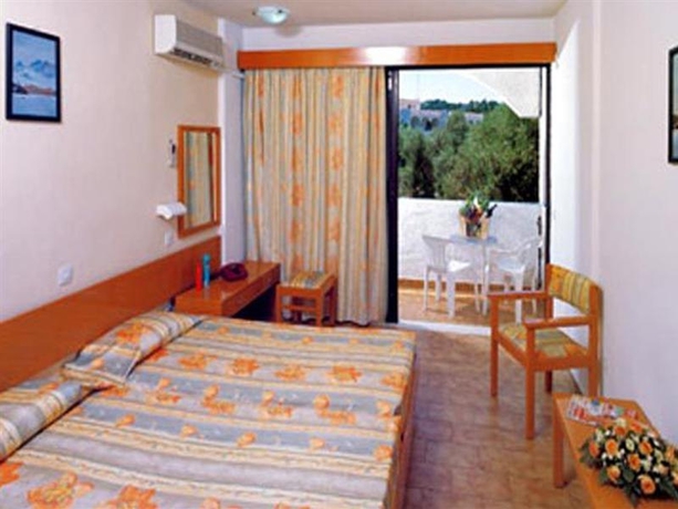 Imagen general del Hotel EVI HOTEL. Foto 13