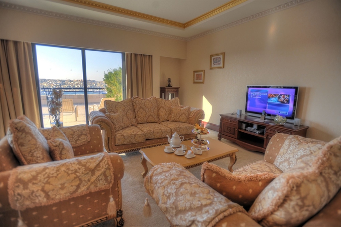 Imagen de los interiores del Hotel EXCELSIOR GRAND. Foto 4