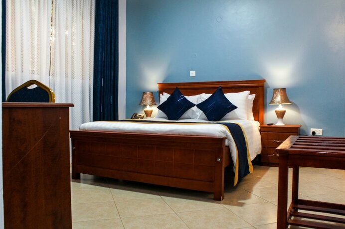 Imagen de la habitación del Hotel EXCELSIS GARDEN HOTEL. Foto 17