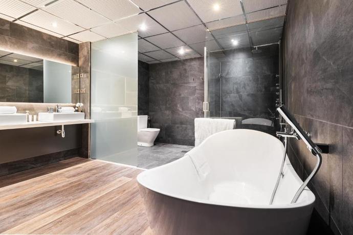 Imagen de la habitación del Hotel EXE Coru&ntilde;a. Foto 2