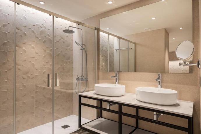 Imagen de la habitación del Hotel EXE Coru&ntilde;a. Foto 9