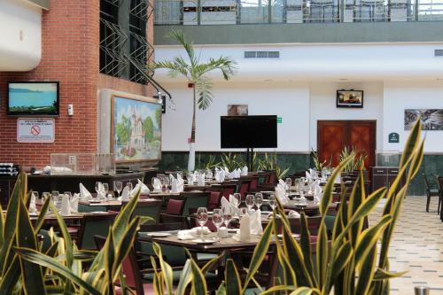 Imagen general del Hotel EXECUTIVE SUITES VALENCIA. Foto 8