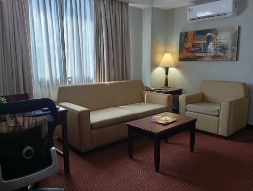 Imagen general del Hotel EXECUTIVE SUITES VALENCIA. Foto 16