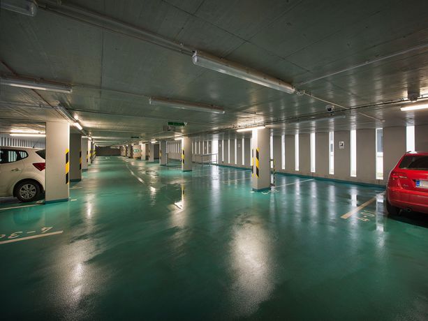 Imagen del bar/restaurante del Hotel Ea Business Jihlava. Foto 5