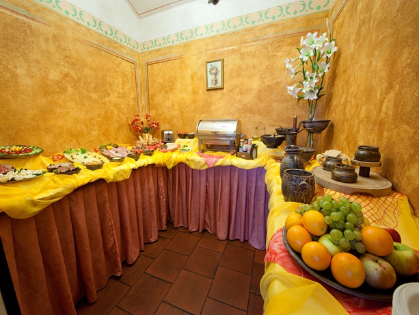 Imagen del bar/restaurante del Hotel Ea Jelení Dvůr Prague Castle. Foto 4