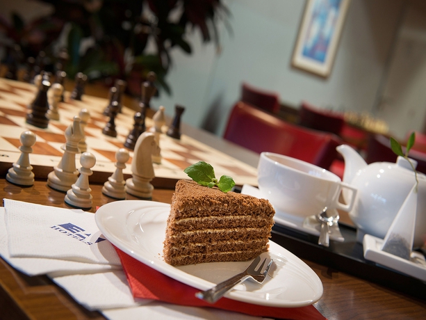 Imagen del bar/restaurante del Hotel Ea Juliš. Foto 4