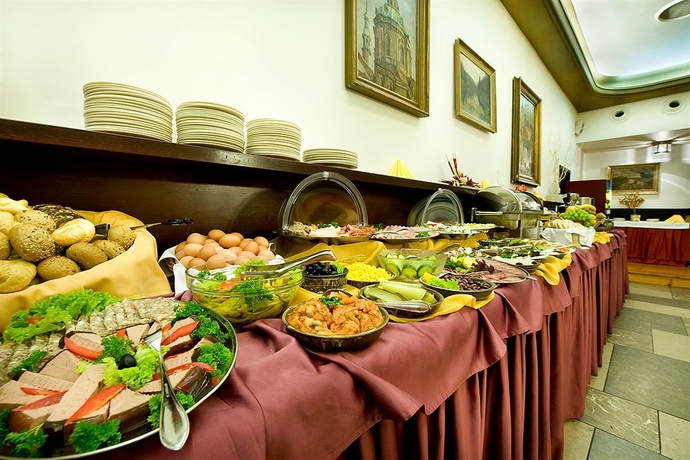 Imagen del bar/restaurante del Hotel Ea Rokoko. Foto 3