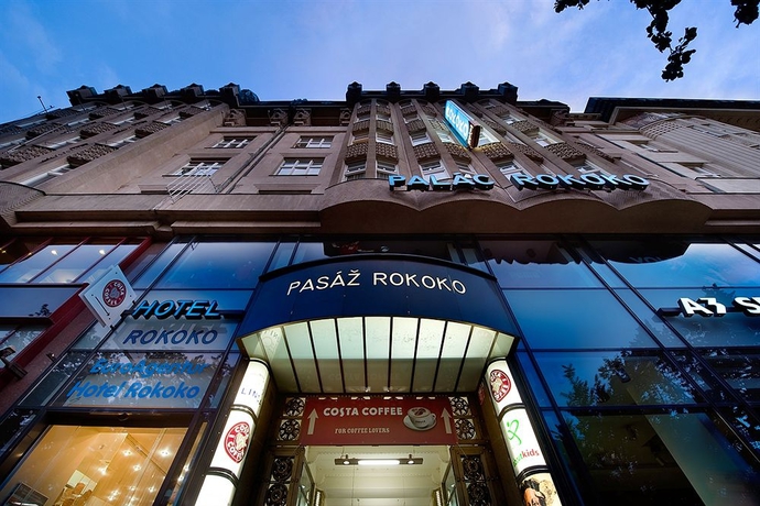 Imagen de los exteriores del Hotel Ea Rokoko. Foto 12