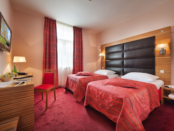 Imagen de la habitación del Hotel Ea Sonata. Foto 7