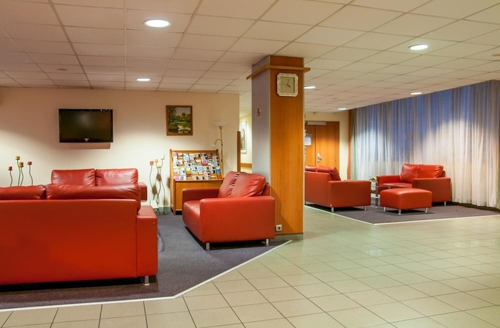 Imagen de los interiores del Hotel &Eacute;ben. Foto 17