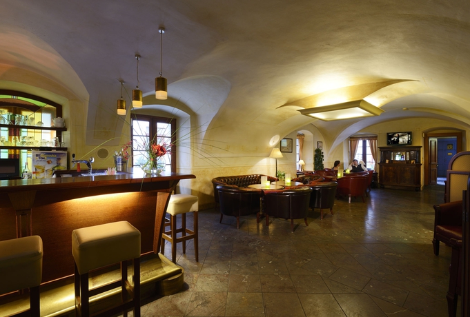 Imagen del bar/restaurante del Hotel Élite Prague. Foto 6