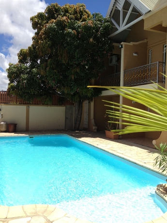 Imagen de la piscina del Hotel &Eacute;lys&eacute;e R&eacute;sidence, Trou aux Biches. Foto 14