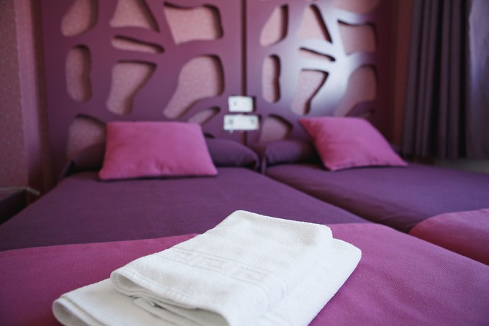 Imagen de la habitación del Hotel &Eacute;nfasis. Foto 7