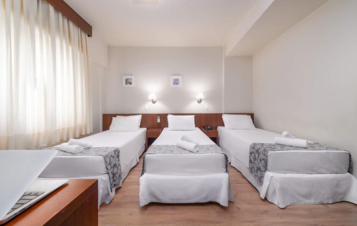 Imagen de la habitación del Hotel Évora, Florianópolis. Foto 5