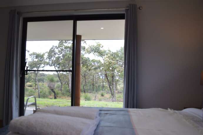 Imagen general del Hotel Eagle Bay House. Foto 11