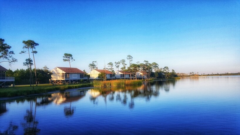 Imagen general del Hotel Eagle Cottages at Gulf State Park. Foto 10