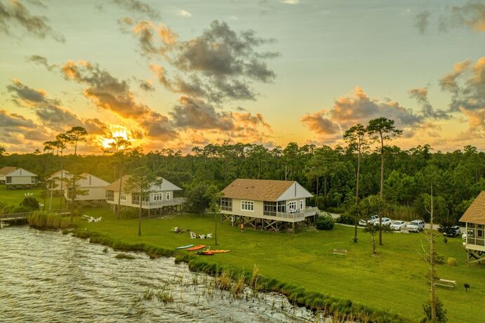 Imagen general del Hotel Eagle Cottages at Gulf State Park. Foto 15