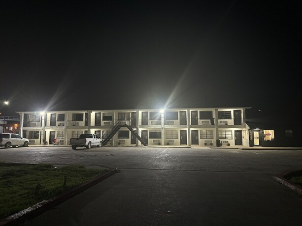 Imagen general del Hotel Eagle Inn. Foto 6