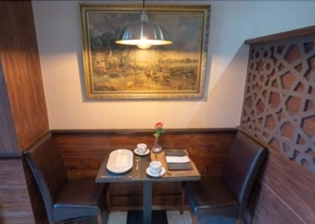 Imagen del bar/restaurante del Hotel Eagle, Luton. Foto 4