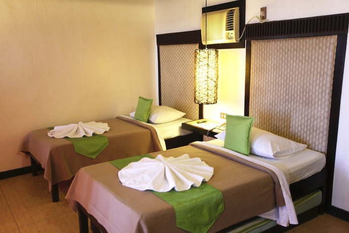 Imagen de la habitación del Hotel Eagle Point Resort, Mabini. Foto 11