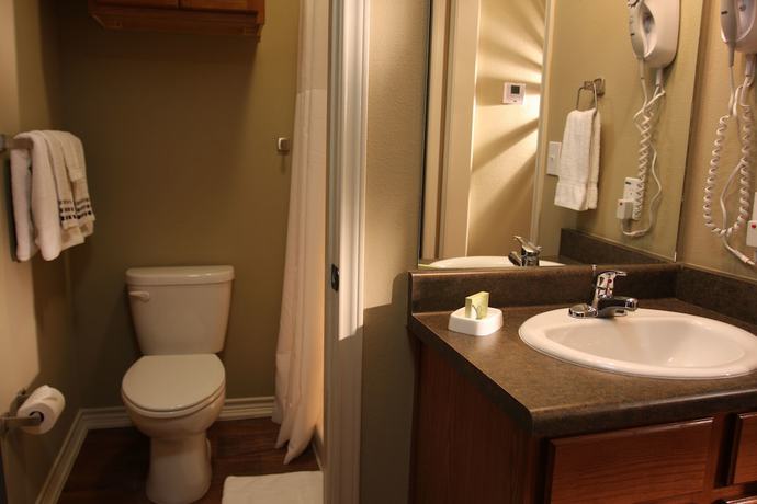 Imagen de la habitación del Hotel Eagle's Den Three Rivers Texas A Travelodge By Wyndham. Foto 16