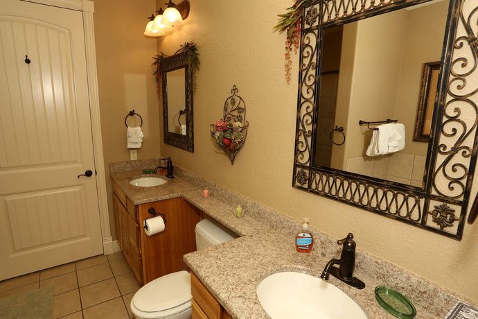 Imagen general del Hotel Eagle's Nest Condo Resort. Foto 3