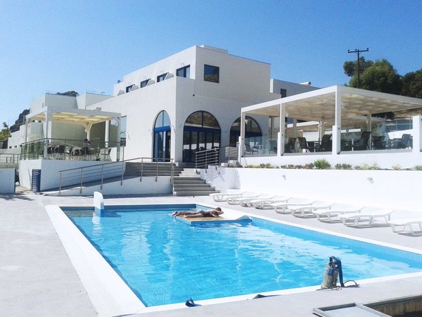 Imagen de la piscina del Hotel Eagles Nest. Foto 10