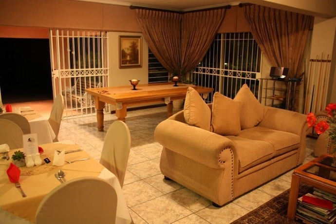 Imagen de los interiores del Hotel Eagles Nest Lodge. Foto 19