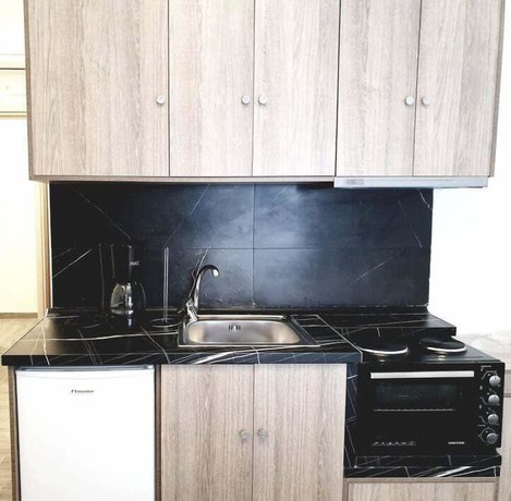 Imagen de la habitación del Hotel Eantos Studios and Suites. Foto 7