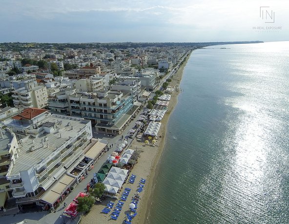 Imagen de los exteriores del Hotel Eantos Studios and Suites. Foto 18