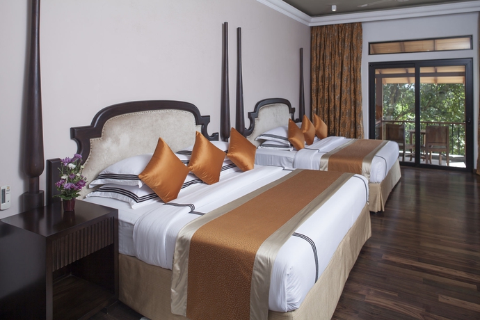 Imagen de la habitación del Hotel Earl's Regency. Foto 10